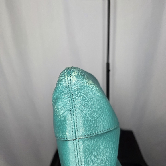 Kate Spade New York Southport Avenue Cora Crossbody Bag - Picture 8 of 9